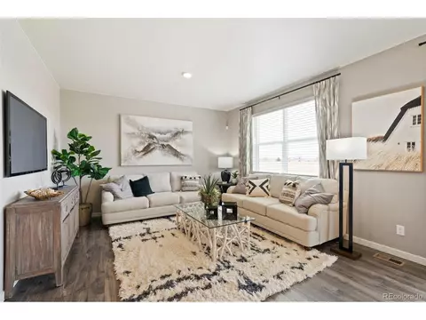 27516 E Byers Pl, Aurora, CO 80018 photo 5