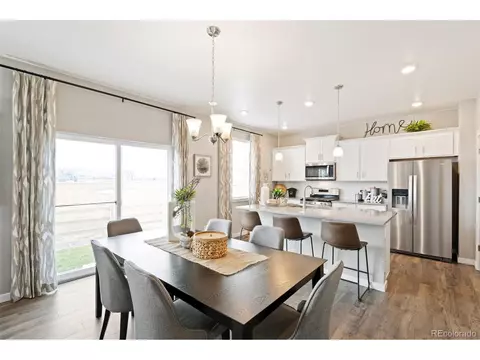 27516 E Byers Pl, Aurora, CO 80018 photo 7