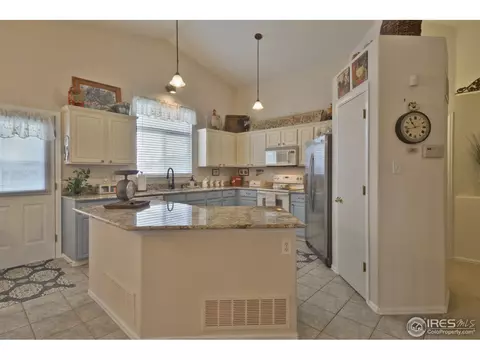 5428 Wolf St, Frederick, CO 80504 photo 8