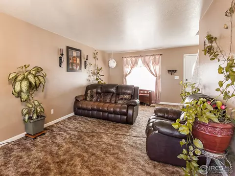 1609 32nd St, Evans, CO 80620 photo 2