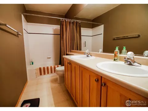 6806 Summerset Ave, Firestone, CO 80504 photo 9