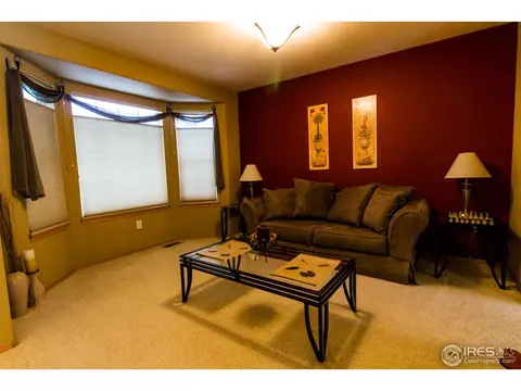 6806 Summerset Ave, Firestone, CO 80504 photo 2