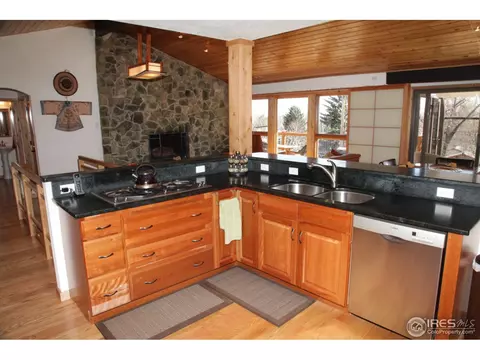 1500 Moss Rock Pl, Boulder, CO 80304 photo 6