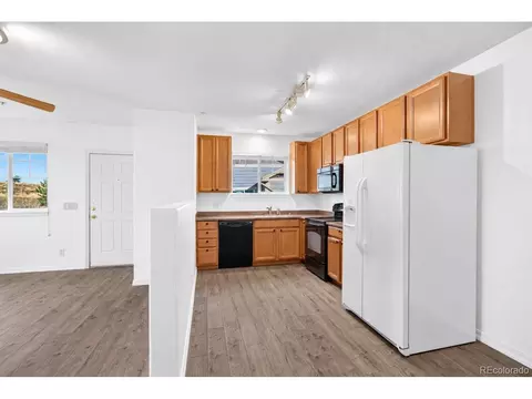 Kitchen - 23525 E Platte Dr #10E, Aurora, CO 80016 photo 1 of 1