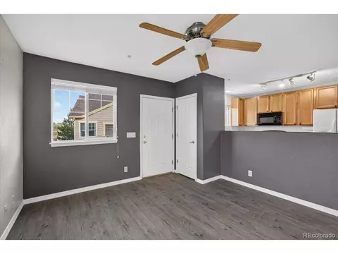 Living - 23525 E Platte Dr #10E, Aurora, CO 80016 photo 4 of 7