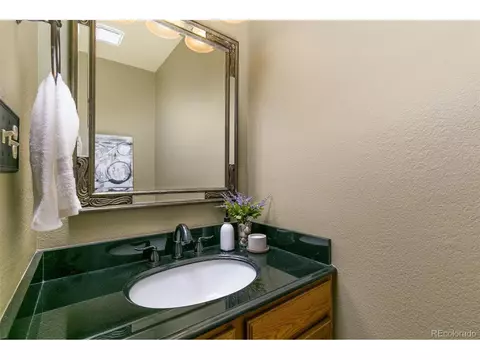 17523 E Dickenson Pl, Aurora, CO 80013 photo 13