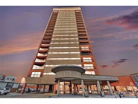 100 Park Ave #905, Denver, CO 80205
