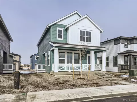 735 Aspen Ave, Bennett, CO 80102 photo 2