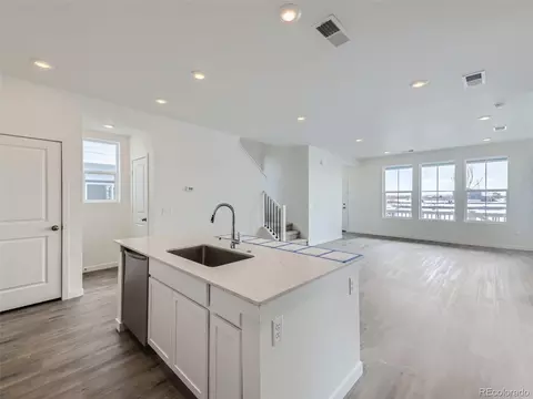 735 Aspen Ave, Bennett, CO 80102 photo 12