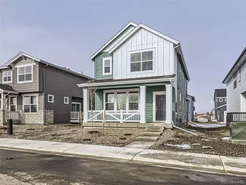 735 Aspen Ave, Bennett, CO 80102 photo 3