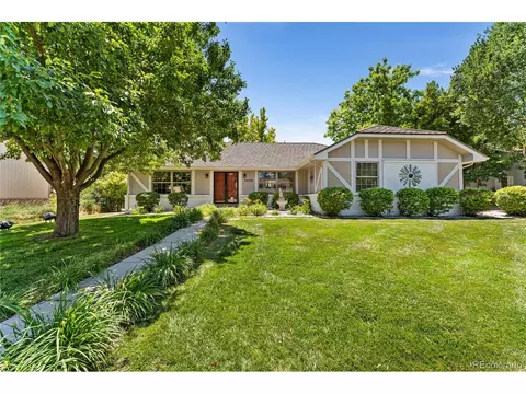 5050 W Maplewood Pl, Littleton, CO 80123