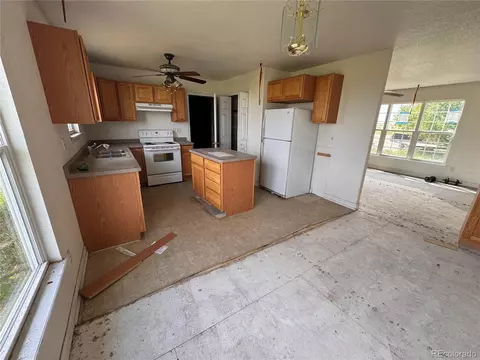 38423 County Road 166, Agate, CO 80101 photo 4