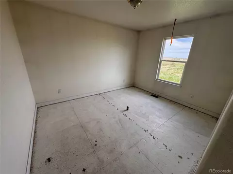 38423 County Road 166, Agate, CO 80101 photo 9