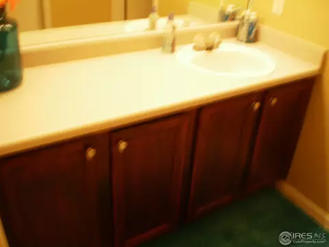 4851 Jasper St, Denver, CO 80239 photo 10