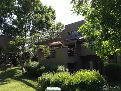 555 Quail Cir, Boulder, CO 80304 photo 3