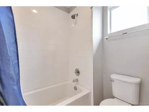 15892 Warner Dr, Denver, CO 80239 photo 15