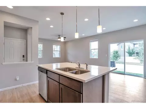 15892 Warner Dr, Denver, CO 80239 photo 6