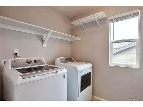 15892 Warner Dr, Denver, CO 80239 photo 25
