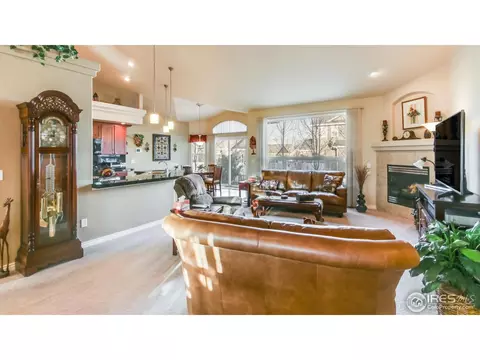 9048 Shenandoah Ave, Frederick, CO 80504 photo 4