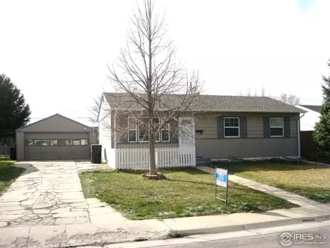 379 Delaware St, Sterling, CO 80751 photo 3
