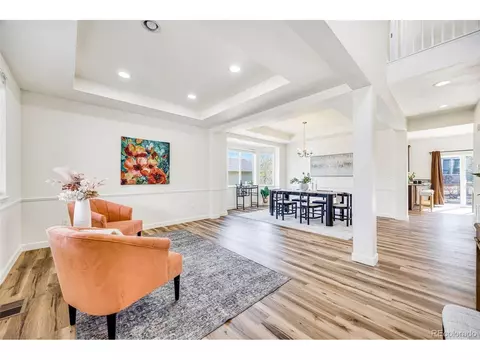 26070 E Davies Dr, Aurora, CO 80016 photo 2