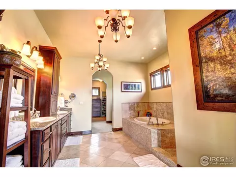 5486 Willow Wood Dr, Morrison, CO 80465 photo 11
