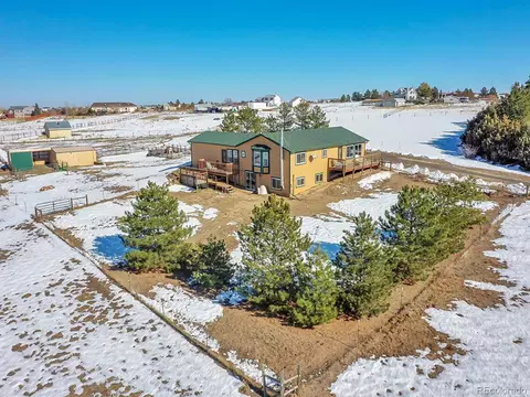 39775 E Colorado Ave, Bennett, CO 80102