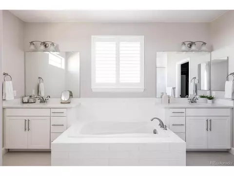 27073 E Quarto Ave, Aurora, CO 80016 photo 17