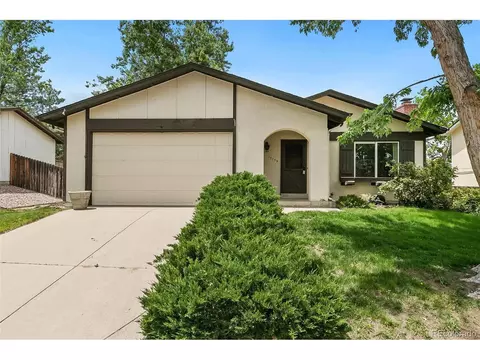 15759 E Mercer Pl, Aurora, CO 80013 photo 3