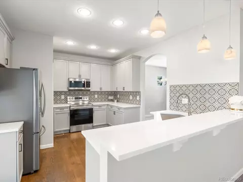 1428 S De Gaulle Ct, Aurora, CO 80018