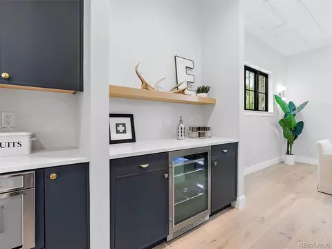 2515 Eudora St, Denver, CO 80207 photo 9