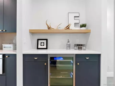2515 Eudora St, Denver, CO 80207 photo 8