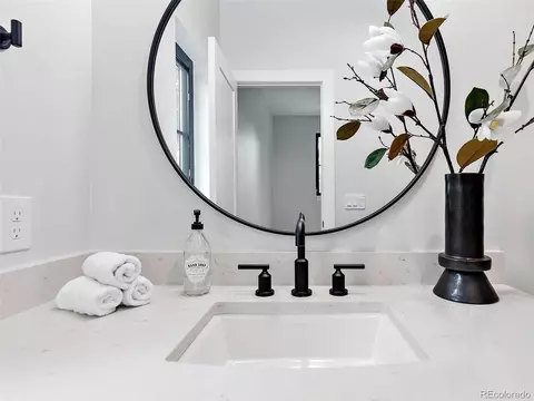 2515 Eudora St, Denver, CO 80207 photo 15