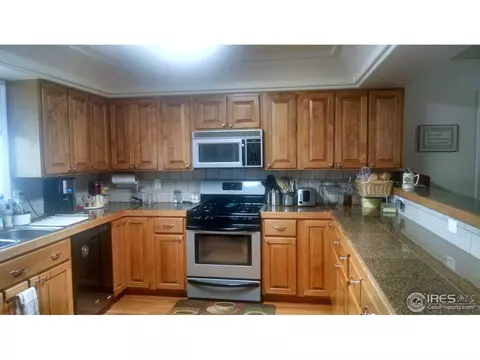 111 E Colorado Ave, Berthoud, CO 80513 photo 2