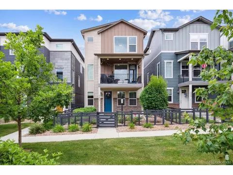 8883 Ramblestone St, Highlands Ranch, CO 80129