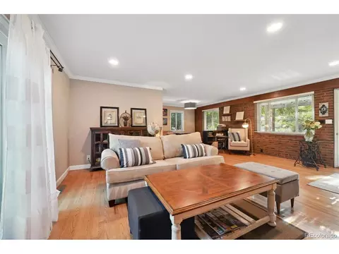 1050 Cody St, Lakewood, CO 80215 photo 3