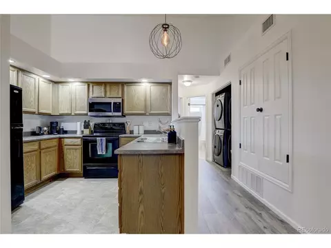 18821 E Water Dr #E, Aurora, CO 80013 photo 4