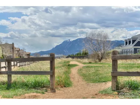 487 Dakota Blvd, Boulder, CO 80304 photo 3