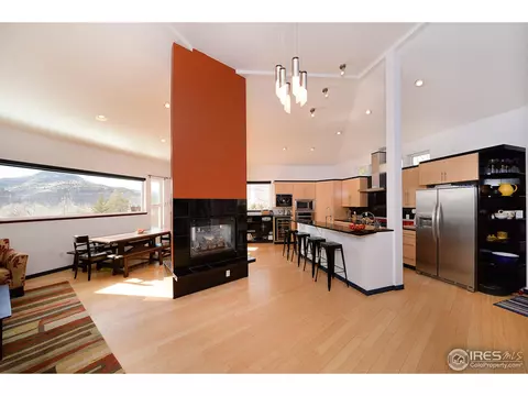 649 1st Ave, Lyons, CO 80540 photo 5