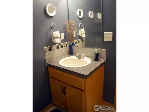 3936 Falcon Ln, Evans, CO 80620 photo 10