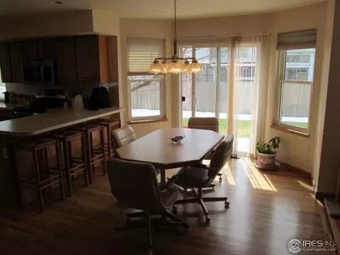 2456 Mapleton Cir, Longmont, CO 80503 photo 3