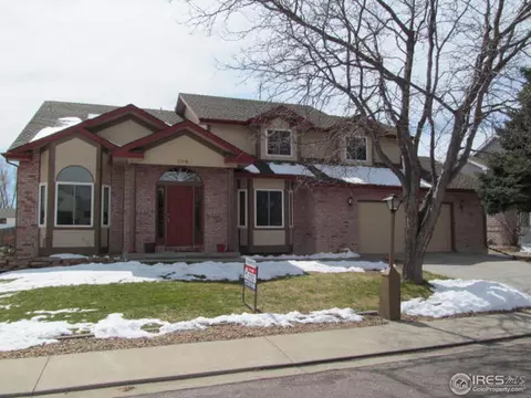 2456 Mapleton Cir, Longmont, CO 80503 photo 1