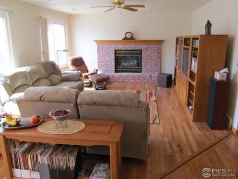 2456 Mapleton Cir, Longmont, CO 80503 photo 9
