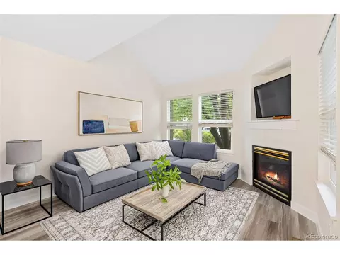 2017 N Fork Dr, Lafayette, CO 80026