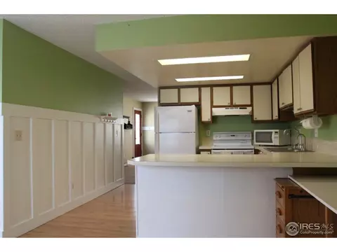 421 S 8th St, Berthoud, CO 80513 photo 3
