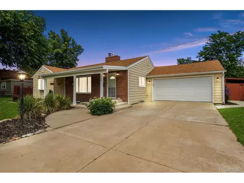 5440 Flower Ct, Arvada, CO 80002