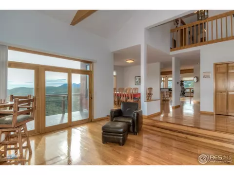 1385 W Coach Rd, Boulder, CO 80302 photo 4