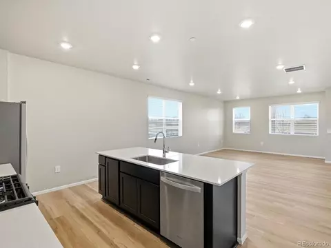 22155 E 7th Pl, Aurora, CO 80018 photo 9
