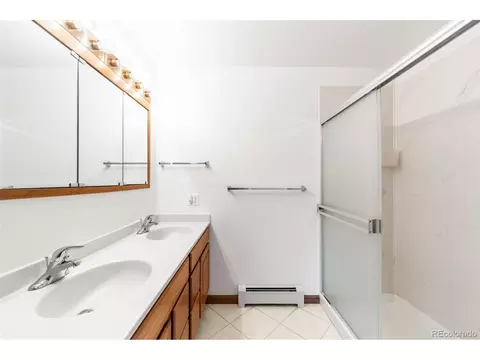 Bath - 1591 Marshall Rd, Boulder, CO 80305 photo 1 of 5