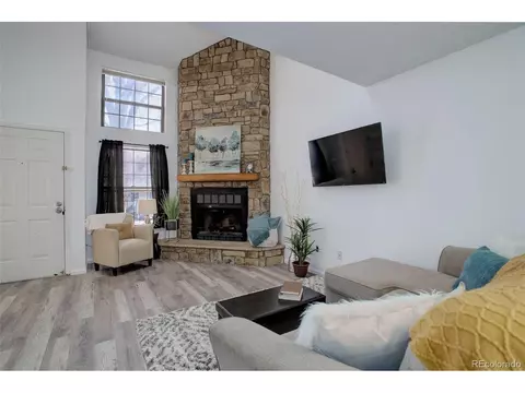 375 S Memphis Way #J, Aurora, CO 80017